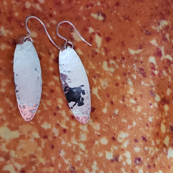 Jewelry - Elegant 925 Sterling Silver Hammered Earrings